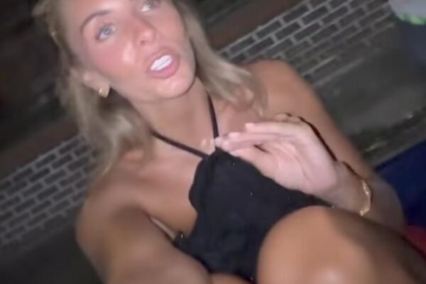 Bintang Porno Inggris Dideportasi dari Bali karena Pelanggaran Izin